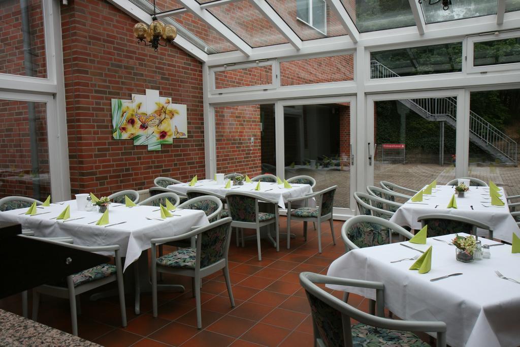 Hotel Restaurant Zum Jaegerheim Wendeburg Ngoại thất bức ảnh